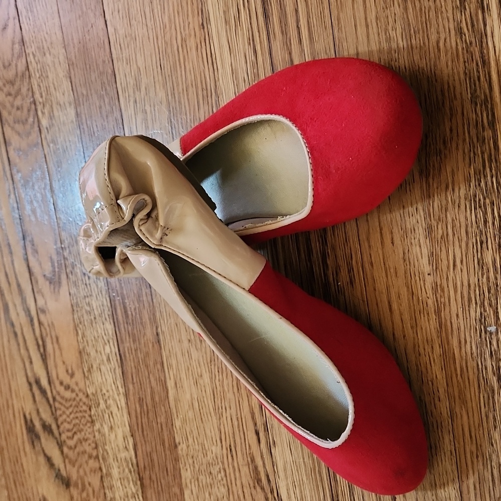 Dress shoes